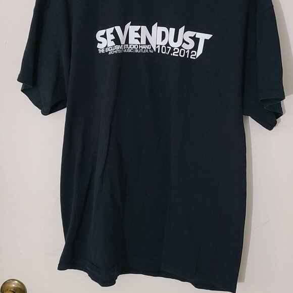 Sevendust 2012 Studio Hang T-Shirt XL - Picture 4 of 5